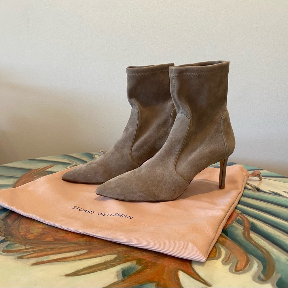 Stuart Weitzman Taupe Heeled Boots